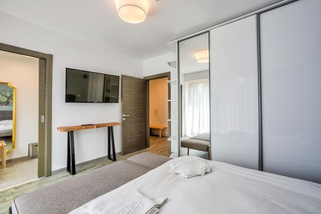Splendor 3 Bedroom Flat In Silver Mountain Poiana Brasov Eksteriør billede